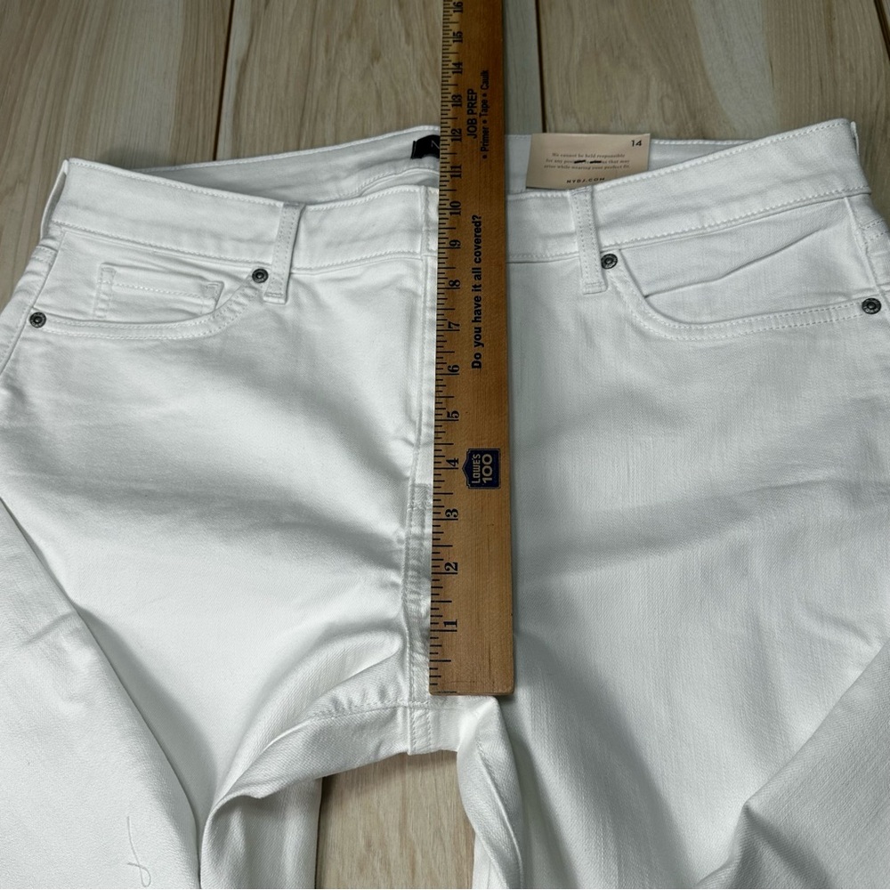 NYDJ Capri Double Snap With Slide Slit Size 14 Optic White Style# MCWDCP8011 New - Picture 5 of 13
